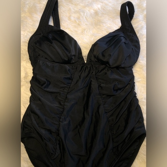 VENUS Black One Piece Swimsuit with Adjustable Straps SIZE 10 NWOT - Picture 11 of 16